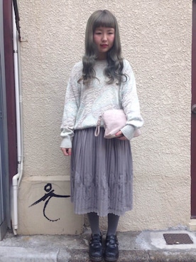 「アイテム（クラッチバッグ）」を使った、JuRianさん（レディース・155cm・10代）の春コーディネート