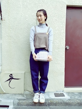 「アイテム（トップス、ブラウン系）」を使った、JuRianさん（レディース・165cm）の冬コーディネート