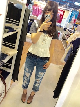 香織さんのコーディネート