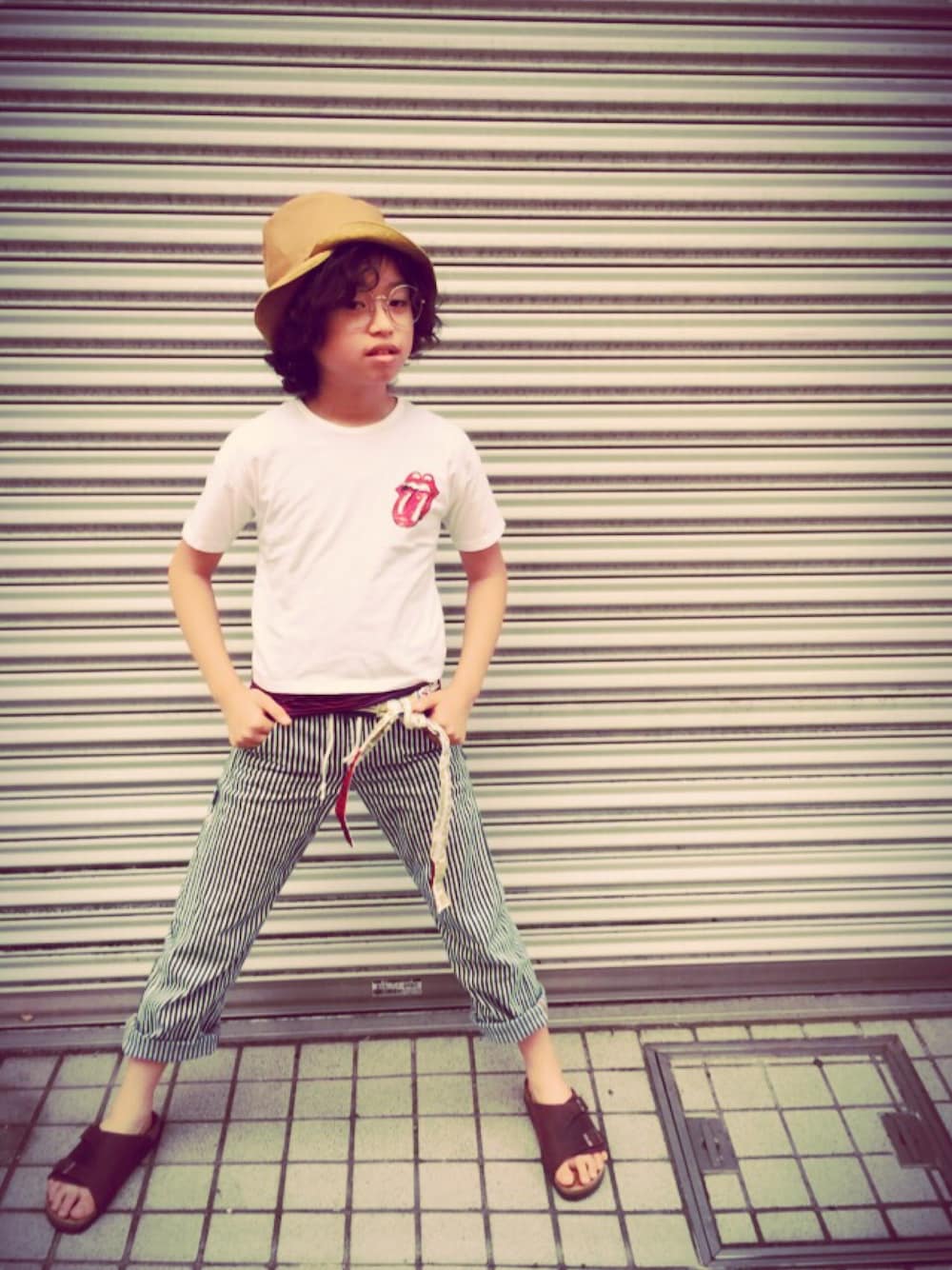 「夏、男の子コーデ、サイズアウト、メガネ男子」｜「no brandのアイテム（Tシャツ/カットソー、ホワイト系）」を使った、hidekicchuさん（キッズ・142cm）の夏コーディネートの1枚目の写真