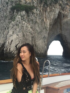 「ZALORA（-）のアイテム（つなぎ/オールインワン）」を使った、Jennifer Hungさん（レディース・160cm）の秋コーディネート