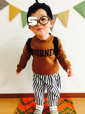 「petit main（プティマイン）のロゴデザイン裏起毛トレーナー（スウェット）」を使った、♡SO♤さん（キッズ・90cm）の春コーディネート