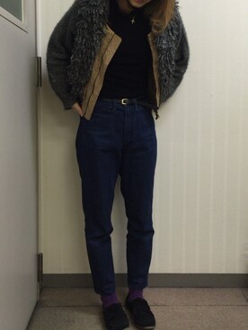 「JEANASIS（ジーナシス）のアイテム（カーディガン/ボレロ、グレー系）」を使った、しずかさん（レディース・160cm）の冬コーディネート