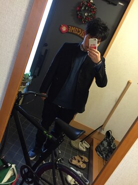 「STUSSY（ステューシー）のアイテム（テーラードジャケット）」を使った、ましゅわしゅわんさん（メンズ・176cm）の秋コーディネート