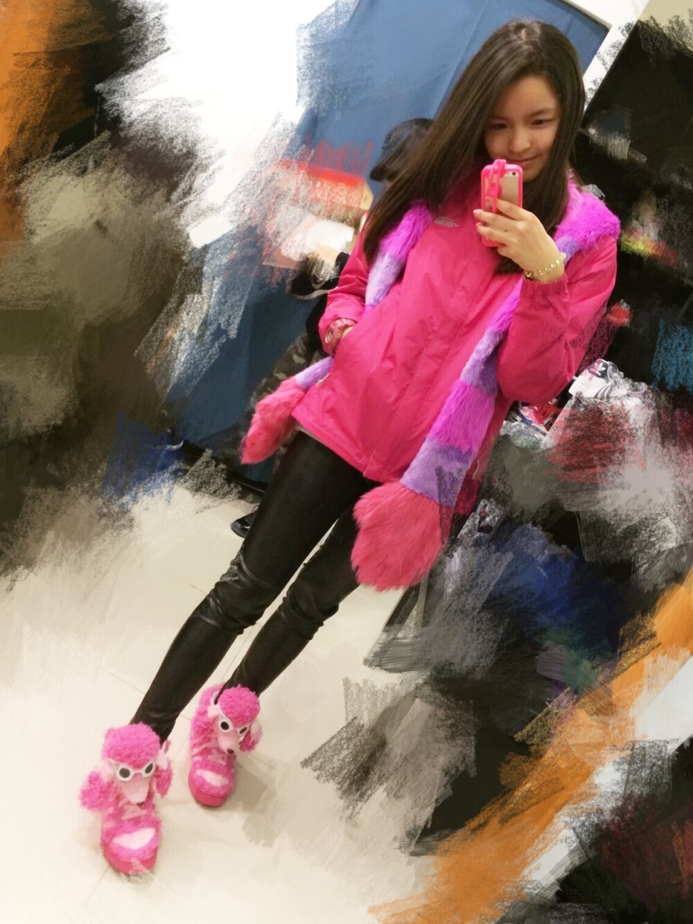 「disney、adidas、adidas Originals by JEREMY SCOTT、adidas originals、THE NORTH FACE、pink」｜「adidas Originals by JEREMY SCOTTのアイテム（スニーカー、ピンク系）」を使った、Ying Ying Huangさん（レディース・170cm）の冬コーディネートの1枚目の写真