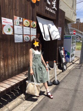 「sango（sango）のアイテム（サロペット/オーバーオール）」を使った、やかかさん（レディース・159cm）の夏コーディネート