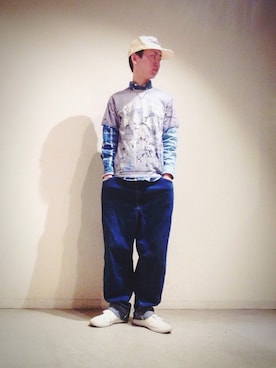 「TALKING ABOUT THE ABSTRACTION（トーキング　アバウト　ジ　アブストラクション）のアイテム（Tシャツ/カットソー）」を使った、Tomohiro Yajimaさん（メンズ・173cm）の夏コーディネート