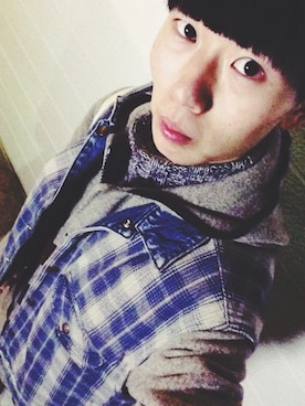 「WOOLRICH（ウールリッチ）のアイテム（その他アウター）」を使った、Tomohiro Yajimaさん（メンズ・173cm）の冬コーディネート