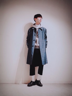 「プルオーバーパーカー」｜「アイテム（ステンカラーコート）」を使った、Tomohiro Yajimaさん（メンズ・173cm）の冬コーディネート
