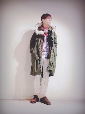 「バスクシャツ」｜「アイテム（モッズコート）」を使った、Tomohiro Yajimaさん（メンズ・173cm）の春コーディネート