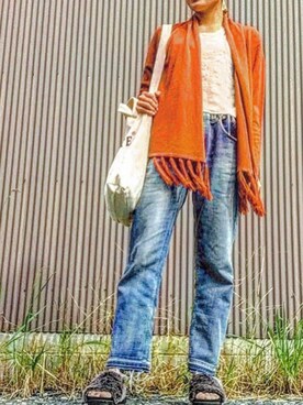 「AZUL（アズール）のアイテム（デニムパンツ、ブルー系）」を使った、maaaai♥️さん（レディース・165cm）の秋コーディネート