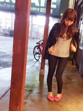 「海外セレブ風」｜「アイテム（ライダースジャケット）」を使った、Reina.hさん（レディース・155cm）の秋コーディネート