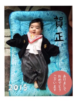 「アイテム（ロンパース、ブラック系）」を使った、くぽさん（キッズ・60cm）の冬コーディネート