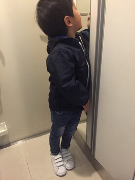 「アイテム（マウンテンパーカー、ブルー系）」を使った、remarimaさん（キッズ・100cm）の秋コーディネート