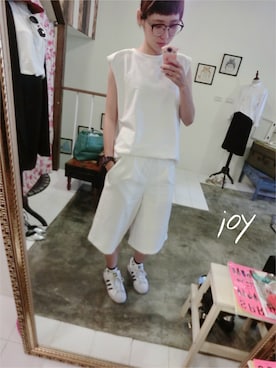 Joy Yangさんのコーディネート