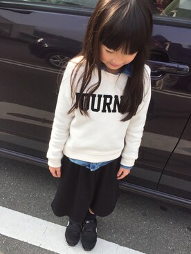 「petit main（プティマイン）のロゴデザイン裏起毛トレーナー（スウェット）」を使った、kaosuzukaさん（キッズ・120cm）の冬コーディネート