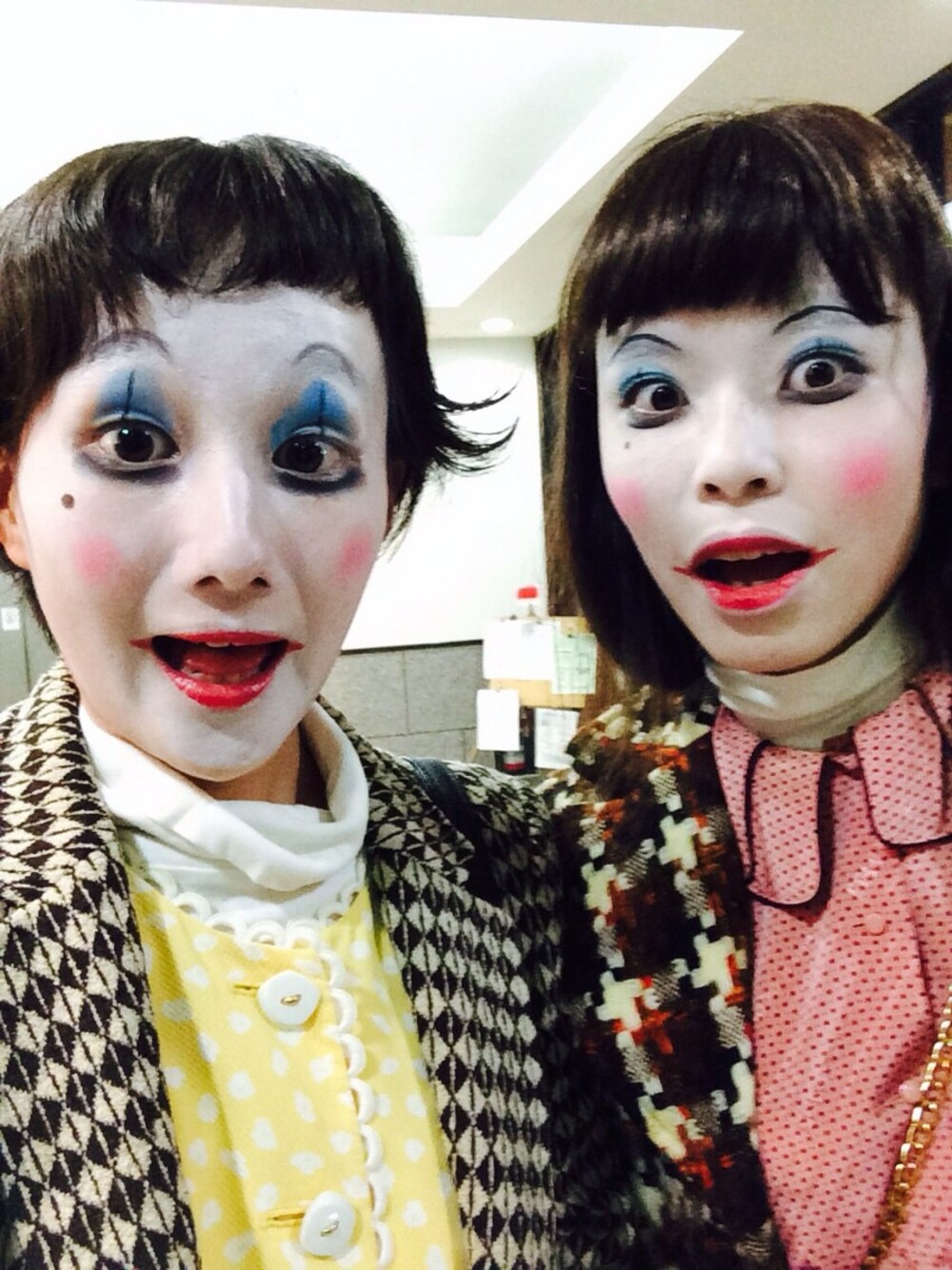「ハロウィン、WEAR HALLOWEEN 2014、第1回WEARハロウィン祭、古着、エレキテル連合、あけみちゃん、前髪ウィッグ、昭和、ロボット」｜「古着のアイテム（テーラードジャケット、その他）」を使った、manaeさん（レディース・166cm）の秋コーディネートの1枚目の写真