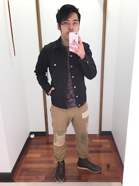「Paul Smith（ポールスミス）のアイテム（デニムジャケット）」を使った、Takashi Yokotaさん（メンズ・166cm）の冬コーディネート