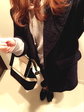 「Ungrid（アングリッド）のインディゴフレイドヘムストスリ（デニムパンツ）」を使った、ななさん（レディース・157cm）の冬コーディネート