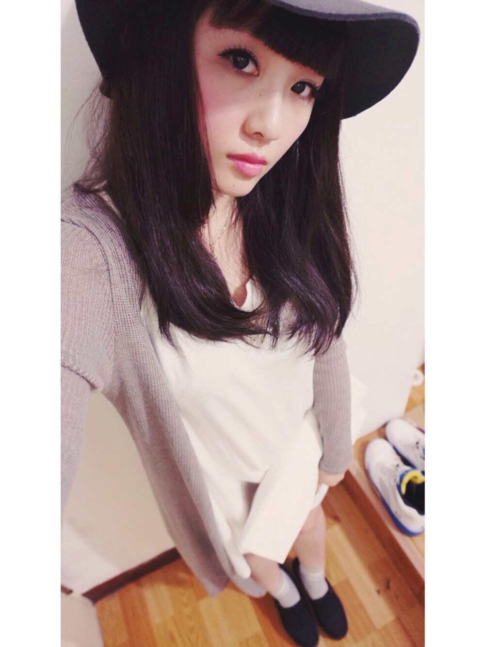 「STYLENANDA、JEANASiS」｜「JEANASISのShoes: Jeanasis（パンプス、ブラック系）」を使った、AB WONGさん（レディース・155cm）の春コーディネートの1枚目の写真