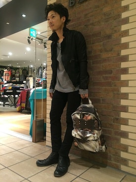 「B'2nd（ビーセカンド）のアイテム（ライダースジャケット）」を使った、B'2nd E-ma UMEDAさん（メンズ・170cm）の冬コーディネート