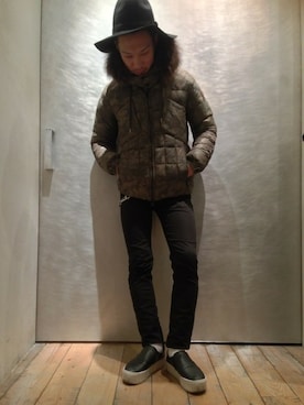 「B'2nd（ビーセカンド）のアイテム（帽子）」を使った、B'2nd E-ma UMEDAさん（メンズ・165cm）の冬コーディネート
