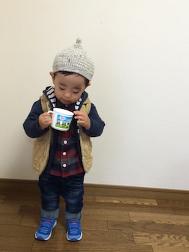 「息子コーデ」｜「アイテム（ダウンベスト）」を使った、atsutoさん（キッズ・80cm）の秋コーディネート