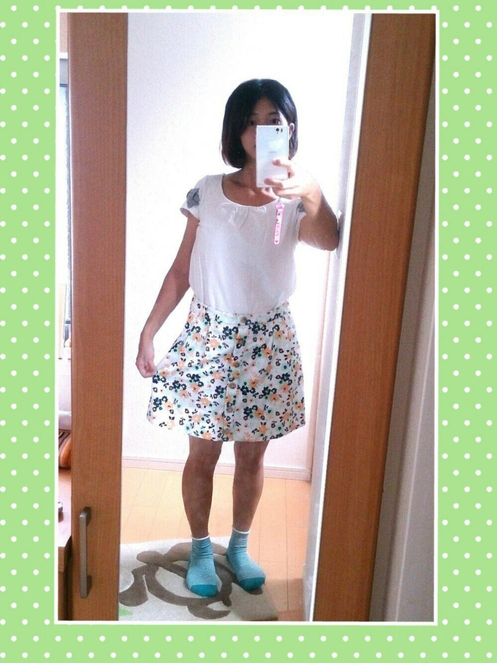 「petit bateau」｜「PETIT BATEAUのアイテム（スカート、ホワイト系）」を使った、yuukoさん（レディース・156cm）の夏コーディネートの1枚目の写真