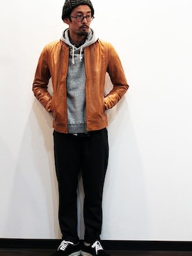 「MANUAL ALPHABET（マニュアル アルファベット）のアイテム（パーカー）」を使った、twothings&thinkさん（メンズ・168cm）の冬コーディネート