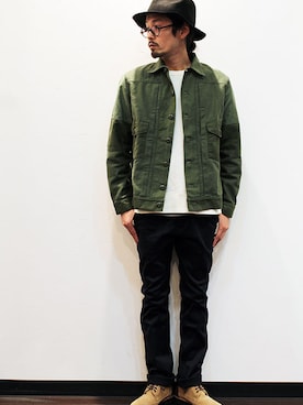 「アーミー」｜「アイテム（スウェット）」を使った、twothings&thinkさん（メンズ・168cm）の冬コーディネート