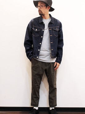 「リラックスパンツ」｜「アイテム（デニムジャケット）」を使った、twothings&thinkさん（メンズ・168cm）の秋コーディネート