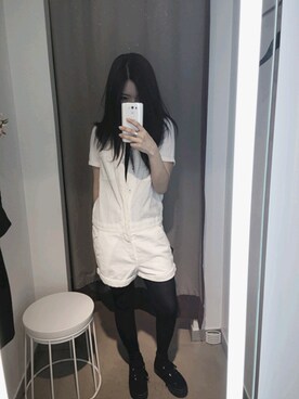 「H&M（エイチ・アンド・エム）のアイテム（オールインワン・サロペット、ホワイト系）」を使った、AWEXOMEさん（レディース・159cm）の夏コーディネート