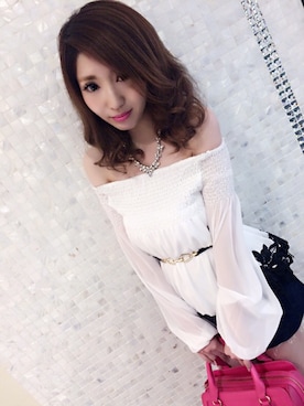 Delyle NOIRさんのコーディネート