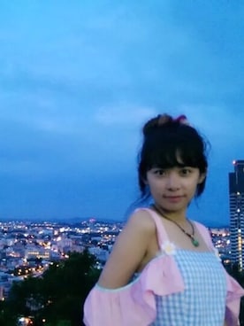 卷阿姨さんのコーディネート