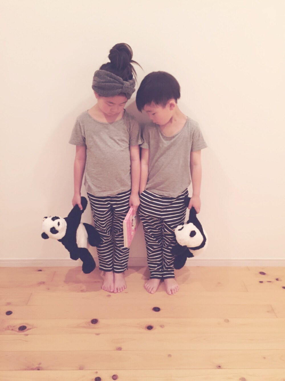 「パジャマ、部屋着、kids、リンクコーデ、姉弟」｜「UNIQLOのアイテム（その他パンツ、ブルー系）」を使った、mini...yさん（キッズ・120cm）の春コーディネートの1枚目の写真