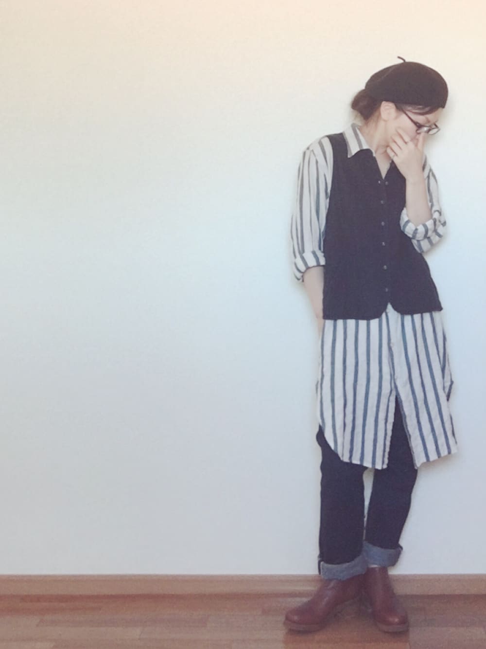「THERE、RUDE GALLERY、SECCHIARIMICHELE、ブーツ、秋」｜「French Bullのアイテム（ハンチング/ベレー帽、ブラック系）」を使った、____kita*さん（レディース・151cm）の秋コーディネートの1枚目の写真