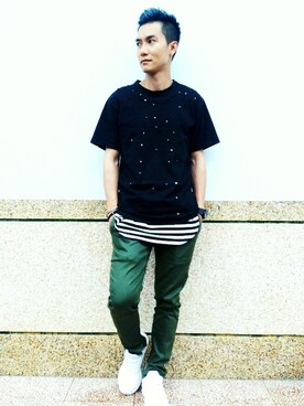 「H&M（エイチ・アンド・エム）のアイテム（タンクトップ、ブラック系）」を使った、山本さん（メンズ・170cm）の冬コーディネート