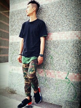 「ORIS（オリス）のアイテム（アナログ腕時計、ブラック系）」を使った、山本さん（メンズ・170cm）の春コーディネート