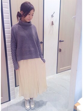 「UNRELISH（アンレリッシュ）のアイテム（スカート）」を使った、UNRELISH　HEP FIVE店 STAFFさん（レディース・160cm）の秋コーディネート