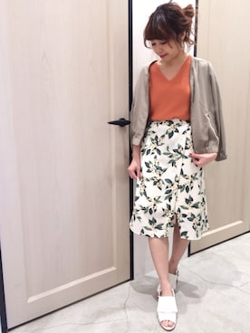 「UNRELISH」｜「アイテム（ブルゾン）」を使った、UNRELISH　HEP FIVE店 STAFFさん（レディース・160cm）の春コーディネート