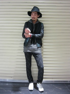「SHAREEF（シャリーフ）のアイテム（その他）」を使った、三崎 裕也さん（メンズ・183cm）の秋コーディネート