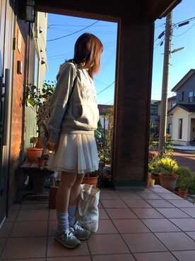 「キュウソネコカミのアイテム（パーカー、グレー系）」を使った、あめさんの秋コーディネート