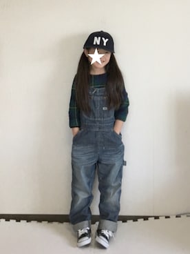 「ロングヘア」｜「アイテム（オールインワン・サロペット）」を使った、sawanico◡̈⃝︎さん（キッズ・120cm）の冬コーディネート