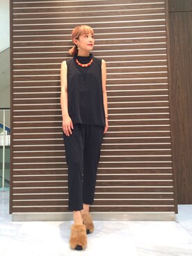「OSMOSIS（オズモーシス）のアイテム（オールインワン・サロペット）」を使った、OSMOSIS大分 ORIEさん（レディース・169cm）の秋コーディネート