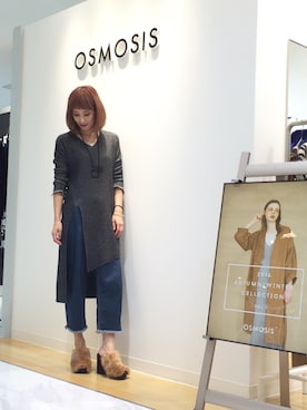 「OSMOSIS（オズモーシス）のアイテム（シューズ）」を使った、OSMOSIS大分 ORIEさん（レディース・169cm）の秋コーディネート