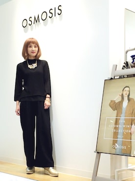 「OSMOSIS（オズモーシス）のアイテム（シューズ）」を使った、OSMOSIS大分 ORIEさん（レディース・169cm）の秋コーディネート