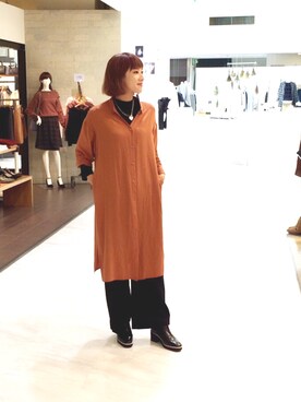 「OSMOSIS（オズモーシス）のアイテム（シューズ）」を使った、OSMOSIS大分 ORIEさん（レディース・169cm）の秋コーディネート