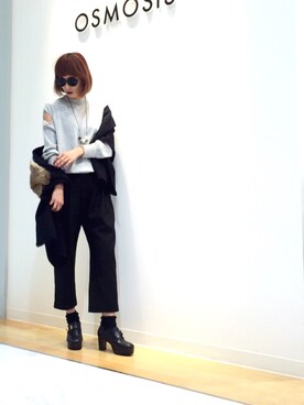 「OSMOSIS（オズモーシス）のアイテム（シューズ）」を使った、OSMOSIS大分 ORIEさん（レディース・169cm）の秋コーディネート
