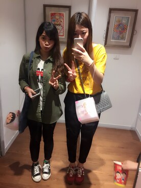 「NEW BALANCE（ニューバランス）のアイテム（スニーカー、レッド系）」を使った、D酱さん（レディース・170cm）の夏コーディネート