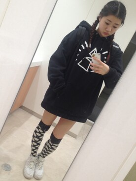 「Happy Socks（ハッピーソックス）のアイテム（ソックス/靴下、ブラック系）」を使った、yuukiさん（レディース・166cm）の春コーディネート